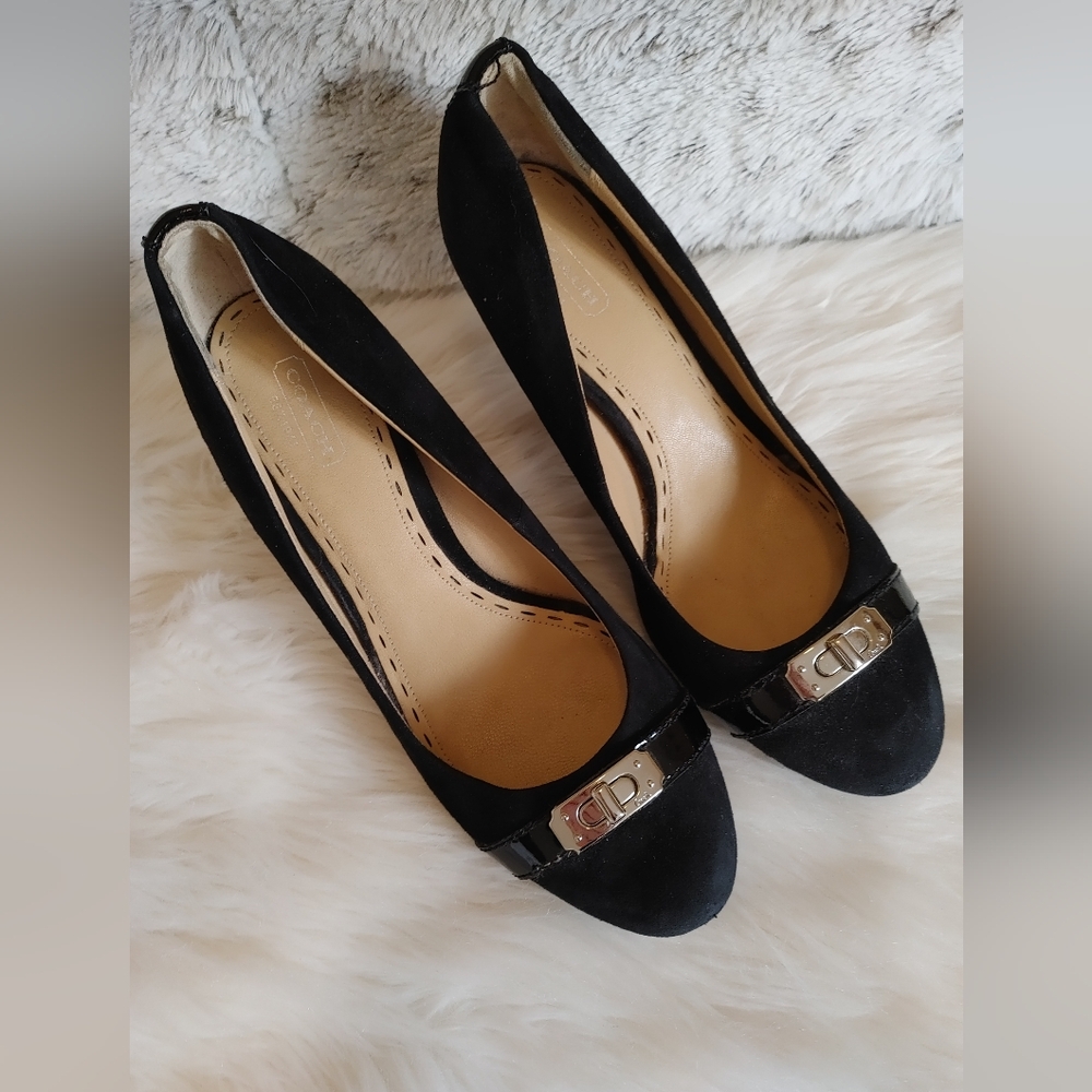✨Coach Black Leather Suede Heels✨ ~ Size 8.5